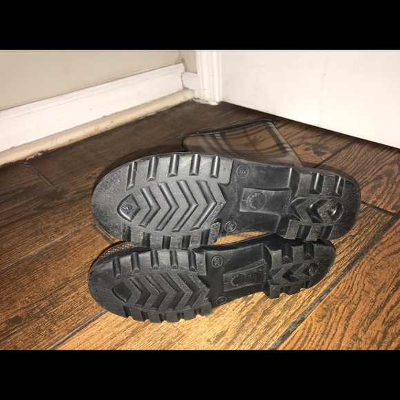 Authentic Burberry Rain Boots Size 39 - Picture 7 of 8